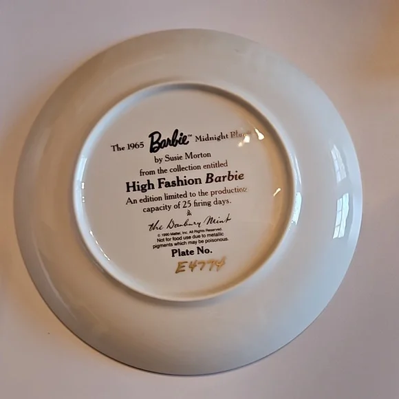 Midnight Blue High Fashion Barbie Collectible Plate - Picture 3 of 3